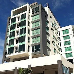 Symphony 4*, Ipoh Maleisië